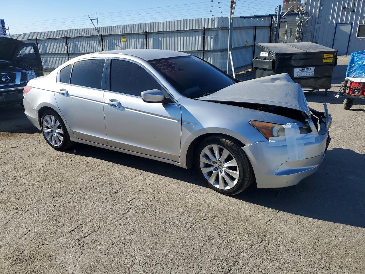 2008 Honda Accord Lx Silver vin: JHMCP26338C018622