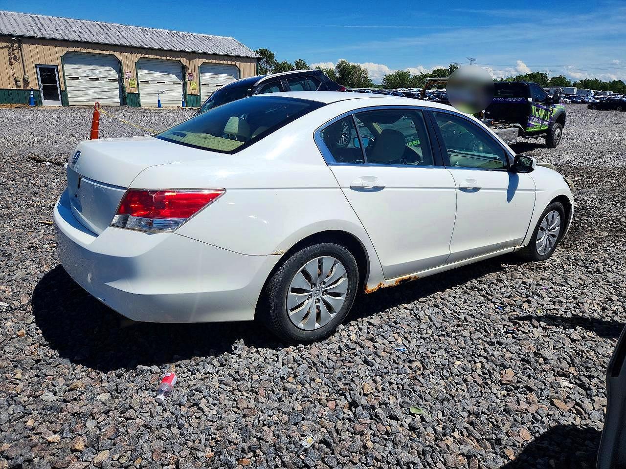 2008 Honda Accord Lx White vin: JHMCP26348C031508
