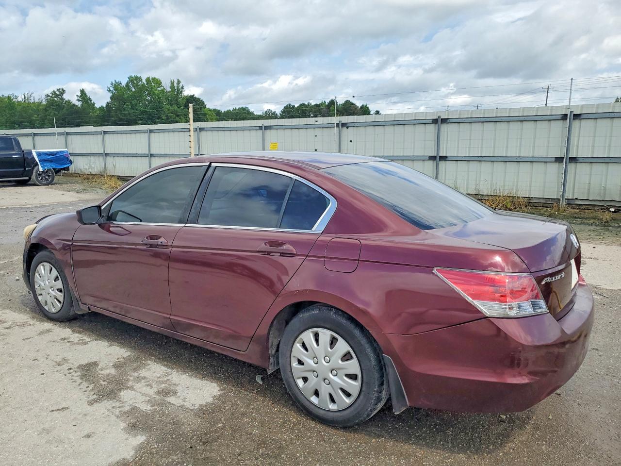2008 Honda Accord Lx Бордовый vin: JHMCP26348C076593