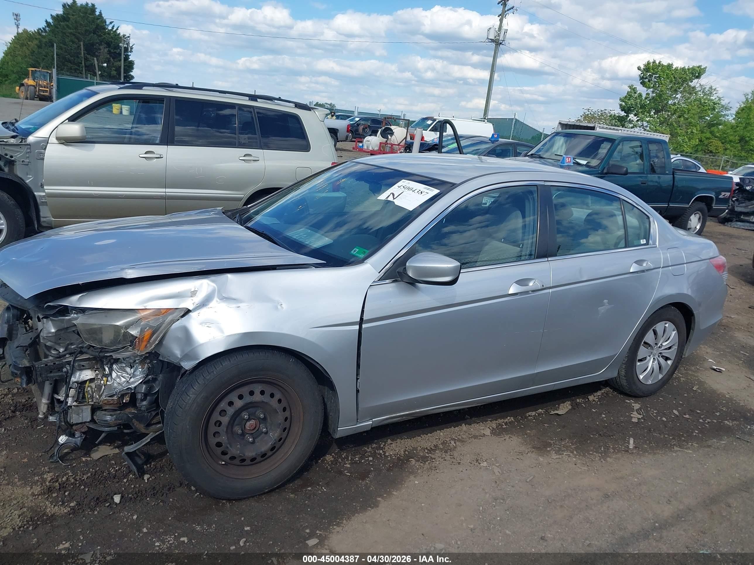 2008 Honda Accord 2.4 Lx Silver vin: JHMCP26358C025443
