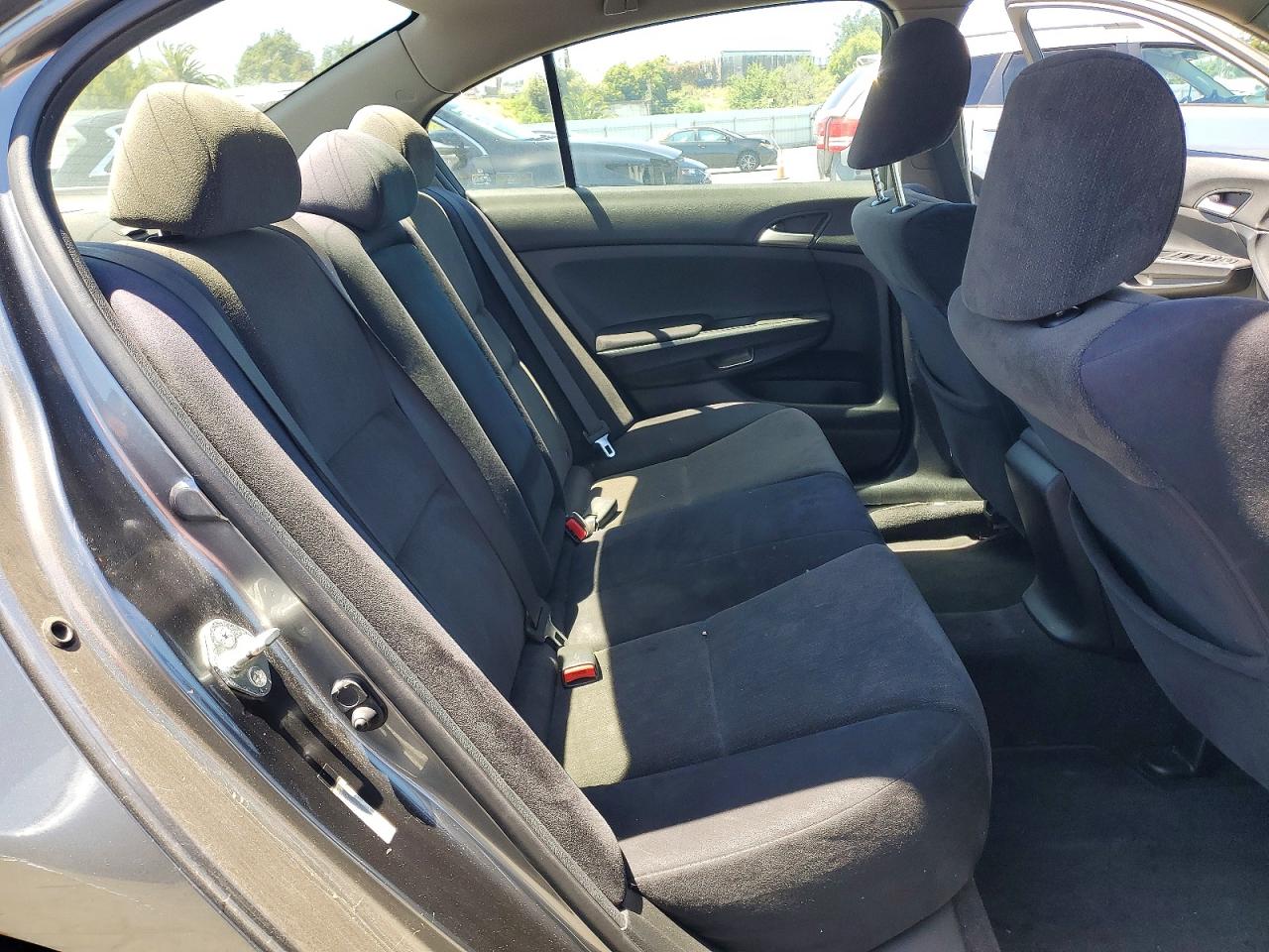 2008 Honda Accord Lx Gray vin: JHMCP26358C033087