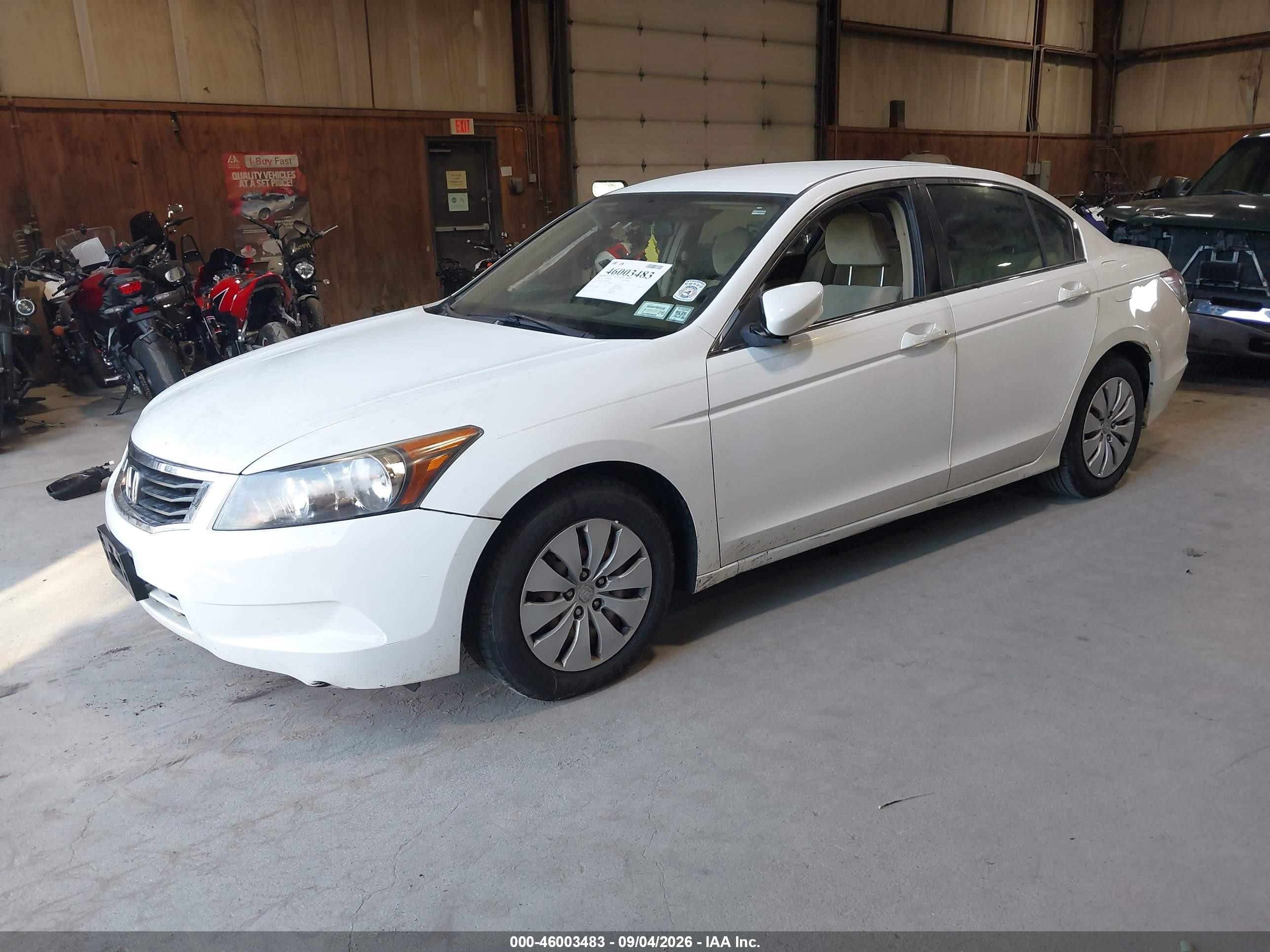 2008 Honda Accord 2.4 Lx White vin: JHMCP26358C073864