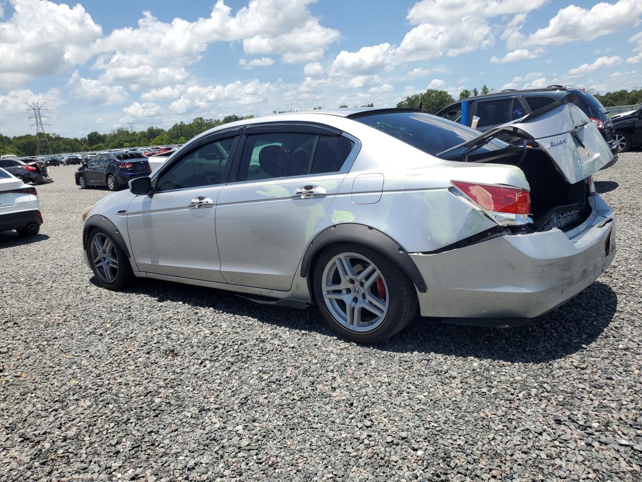 2008 Honda Accord Lx Silver vin: JHMCP26358C076134