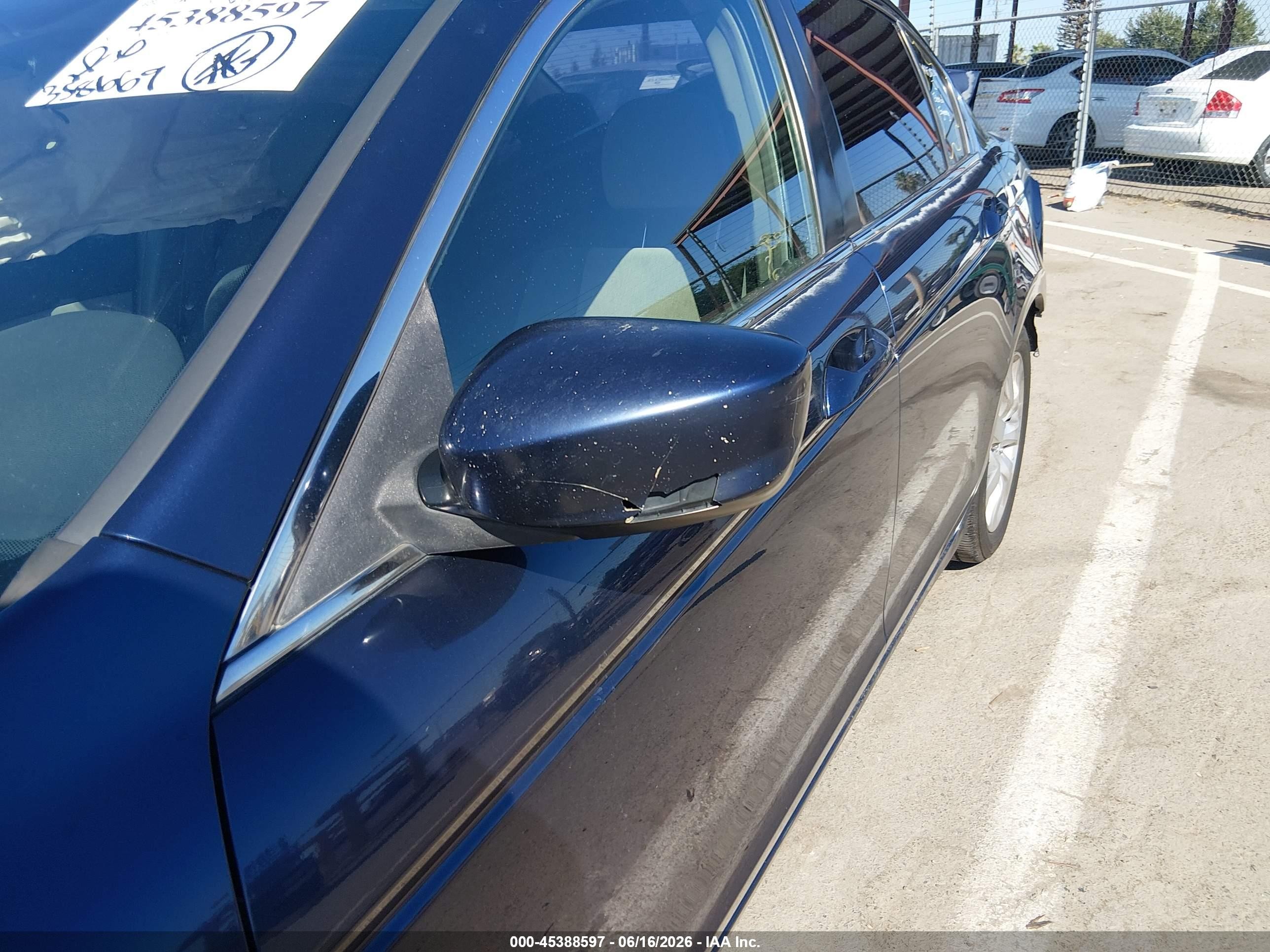2009 Honda Accord 2.4 Lx Blue vin: JHMCP26359C005856