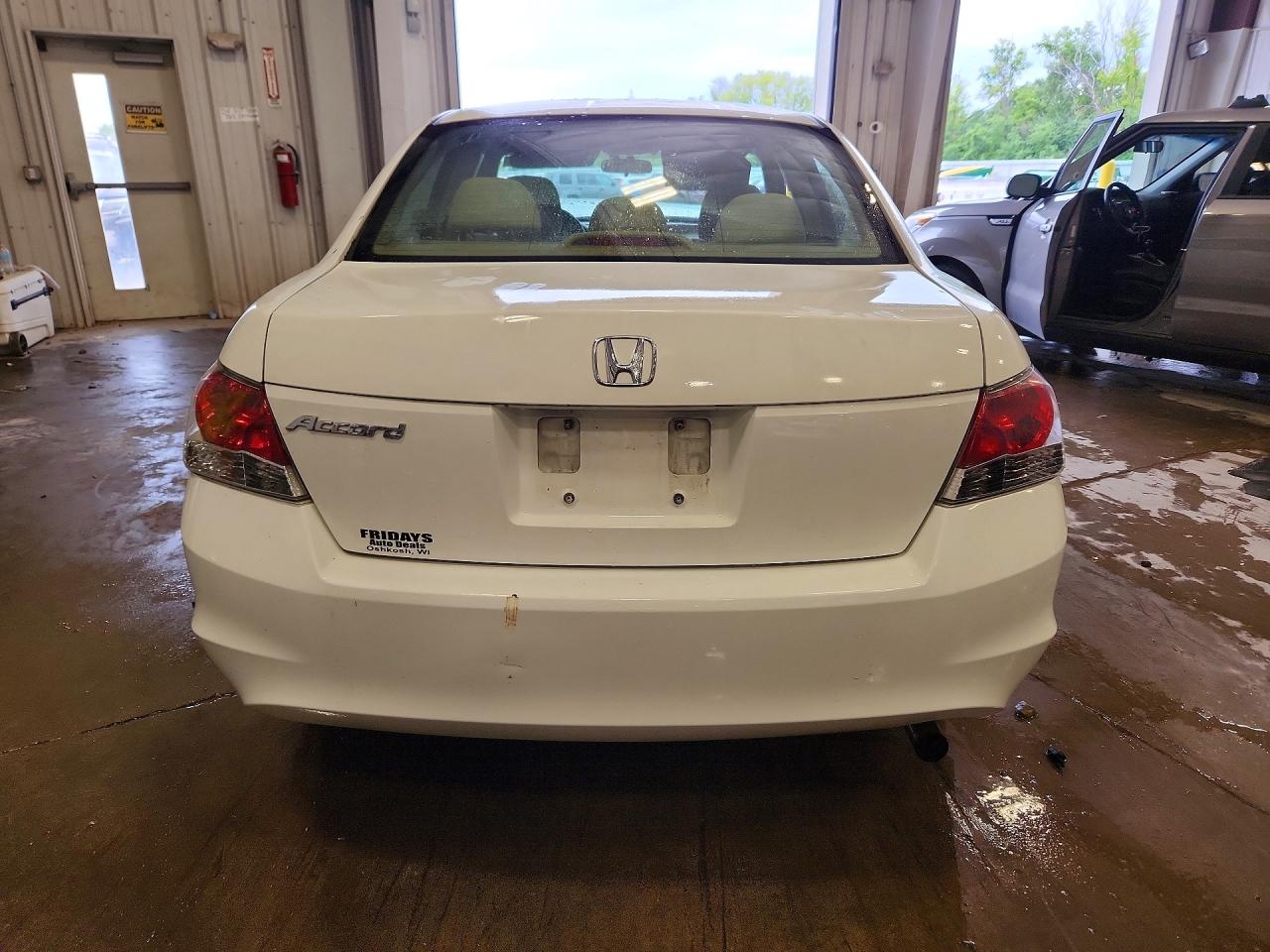 2008 Honda Accord Lx Белый vin: JHMCP26368C073842