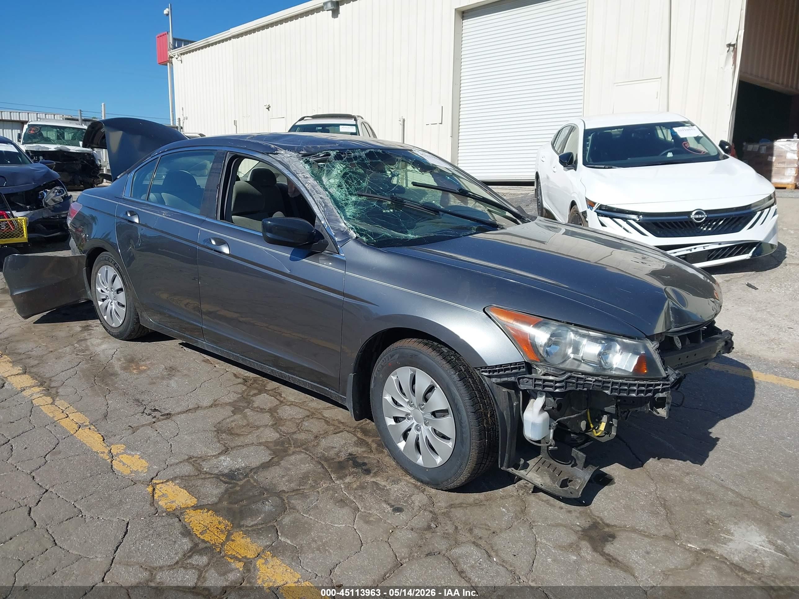 2008 Honda Accord 2.4 Lx Серый vin: JHMCP26368C074862