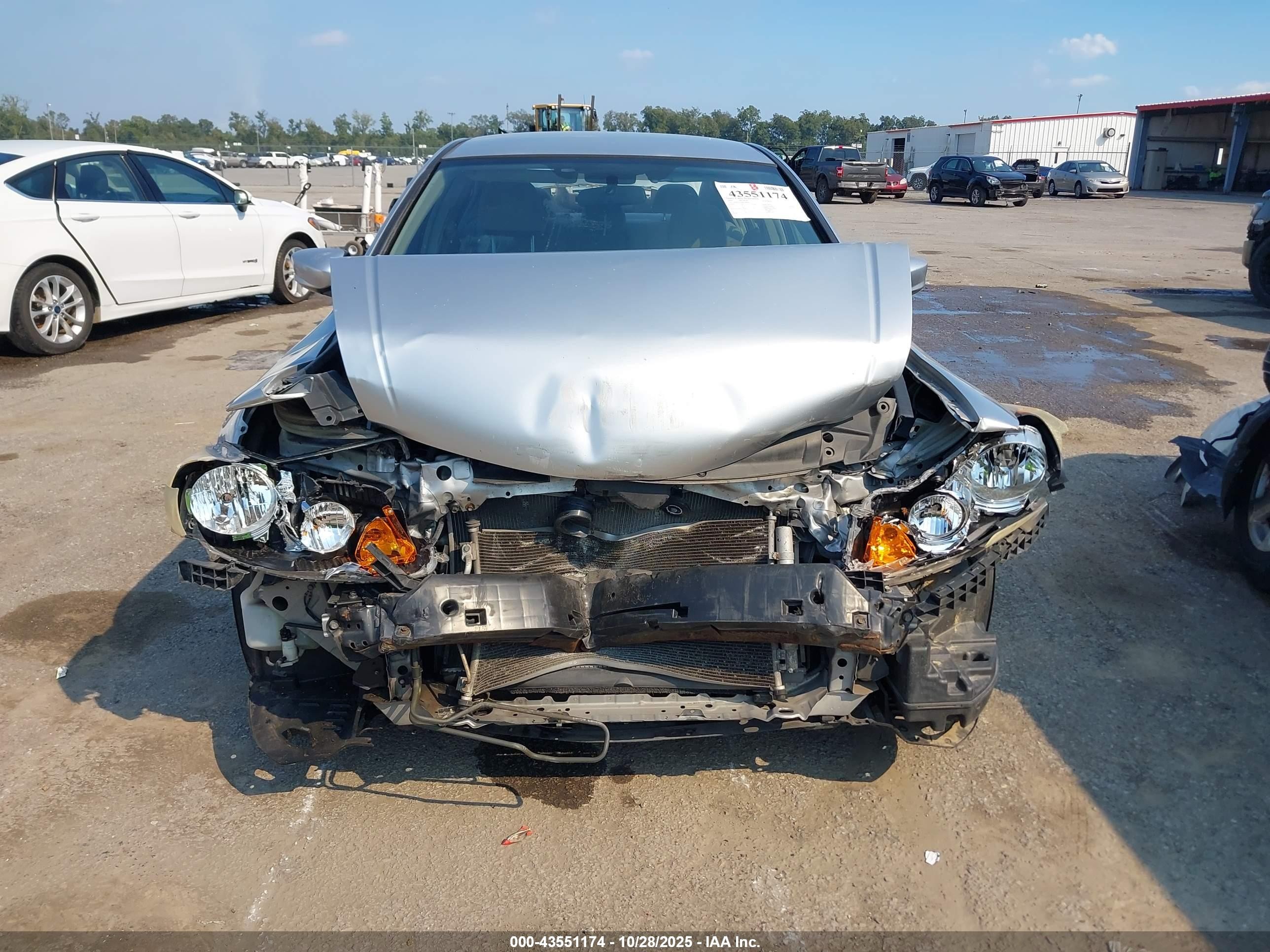 2009 Honda Accord 2.4 Lx Silver vin: JHMCP26369C008569