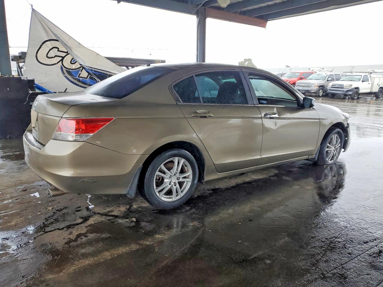 2008 Honda Accord Lx Tan vin: JHMCP26378C011754