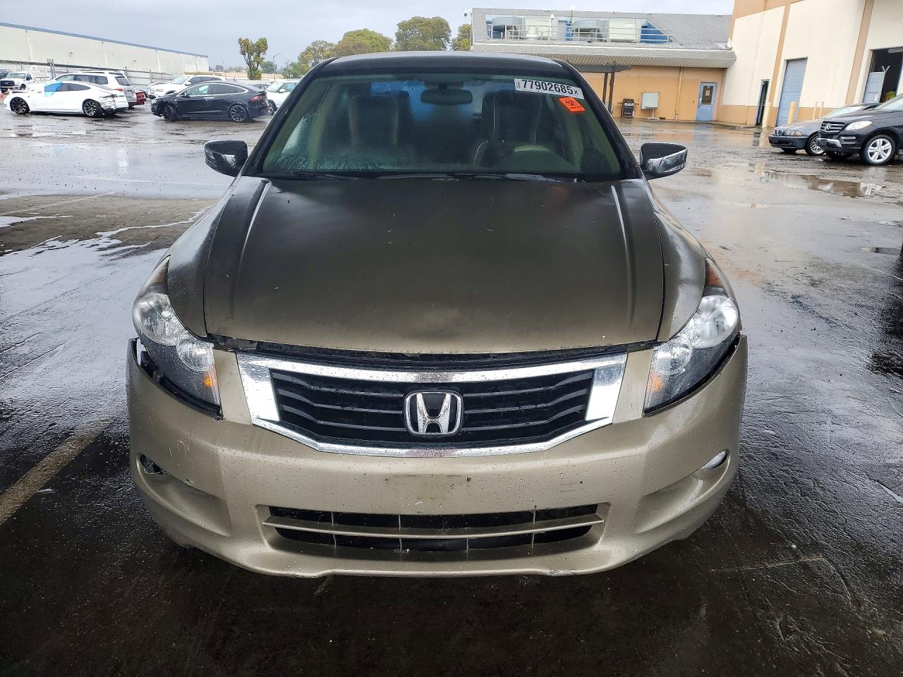 2008 Honda Accord Lx Tan vin: JHMCP26378C011754