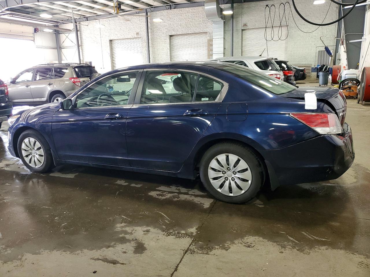2008 Honda Accord Lx Blue vin: JHMCP26378C055320