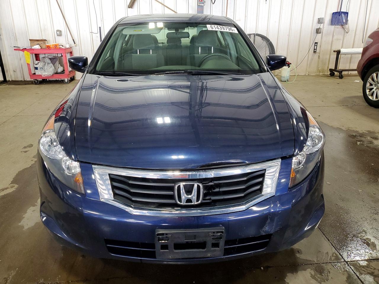 2008 Honda Accord Lx Blue vin: JHMCP26378C055320