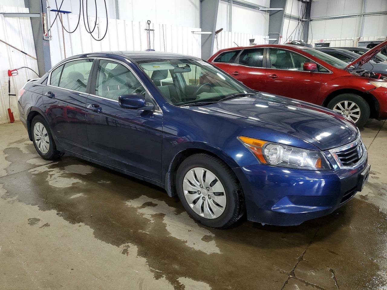 2008 Honda Accord Lx Blue vin: JHMCP26378C055320