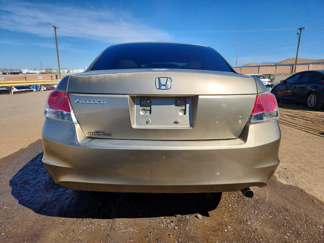 2008 Honda Accord Lx Золотой vin: JHMCP26388C048361