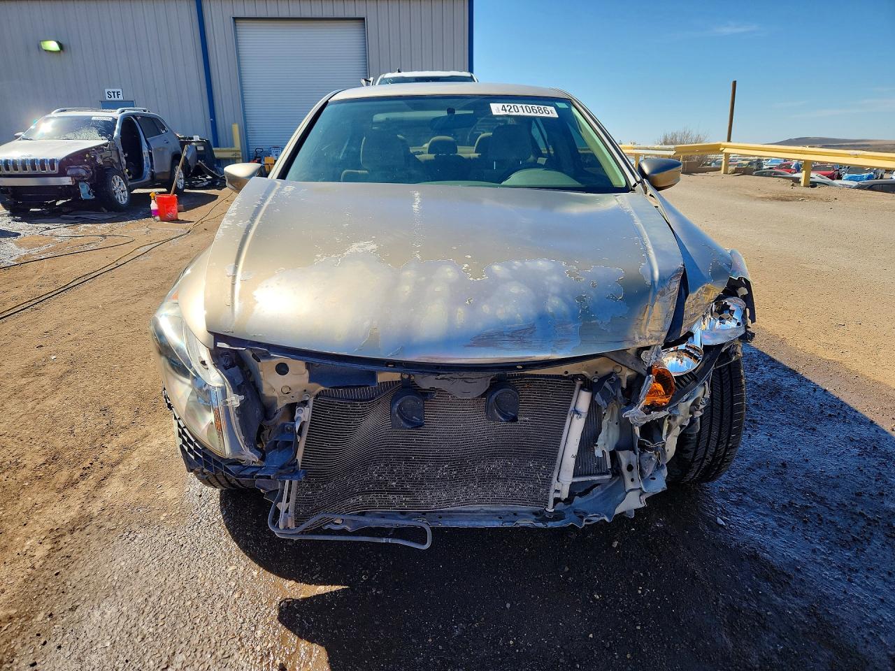 2008 Honda Accord Lx Золотой vin: JHMCP26388C048361