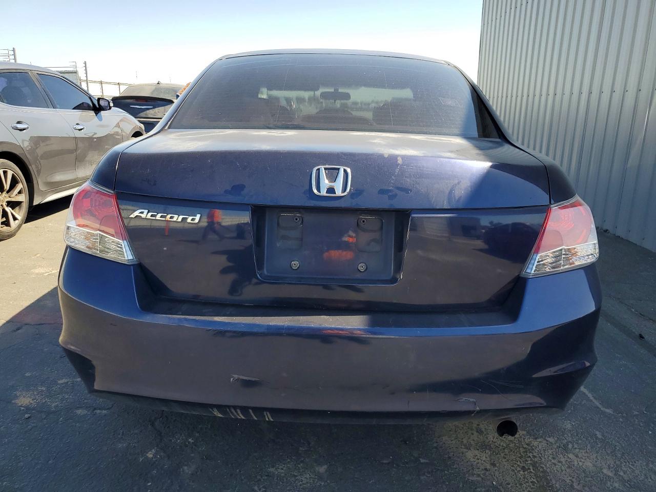 2008 Honda Accord Lx Синий vin: JHMCP26388C073051