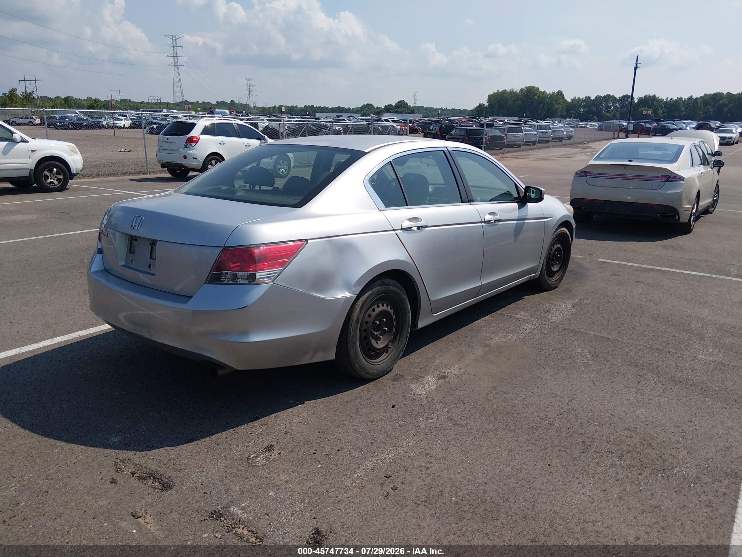 2008 Honda Accord 2.4 Lx Silver vin: JHMCP26388C078931