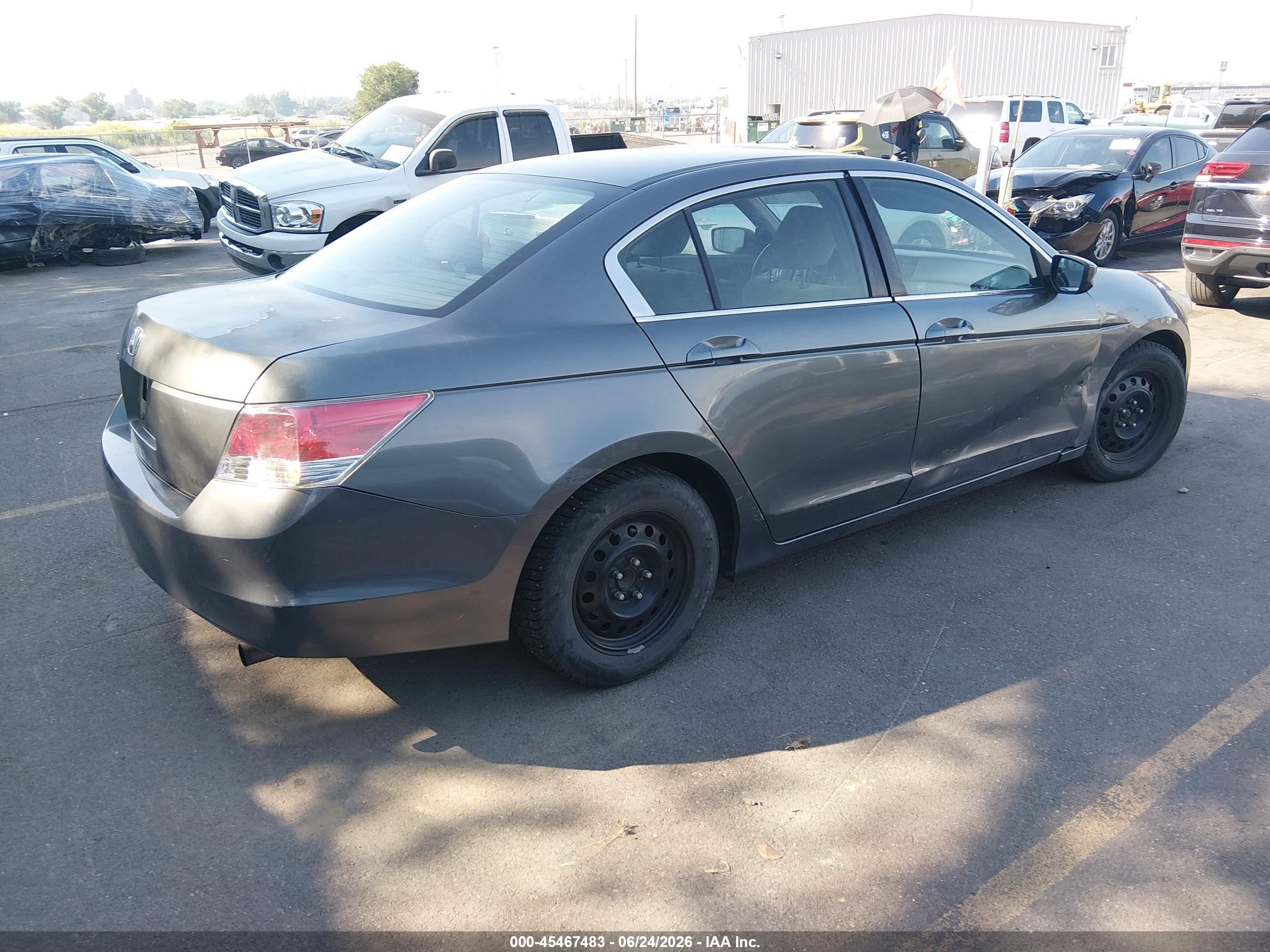 2009 Honda Accord 2.4 Lx Серый vin: JHMCP26389C011375