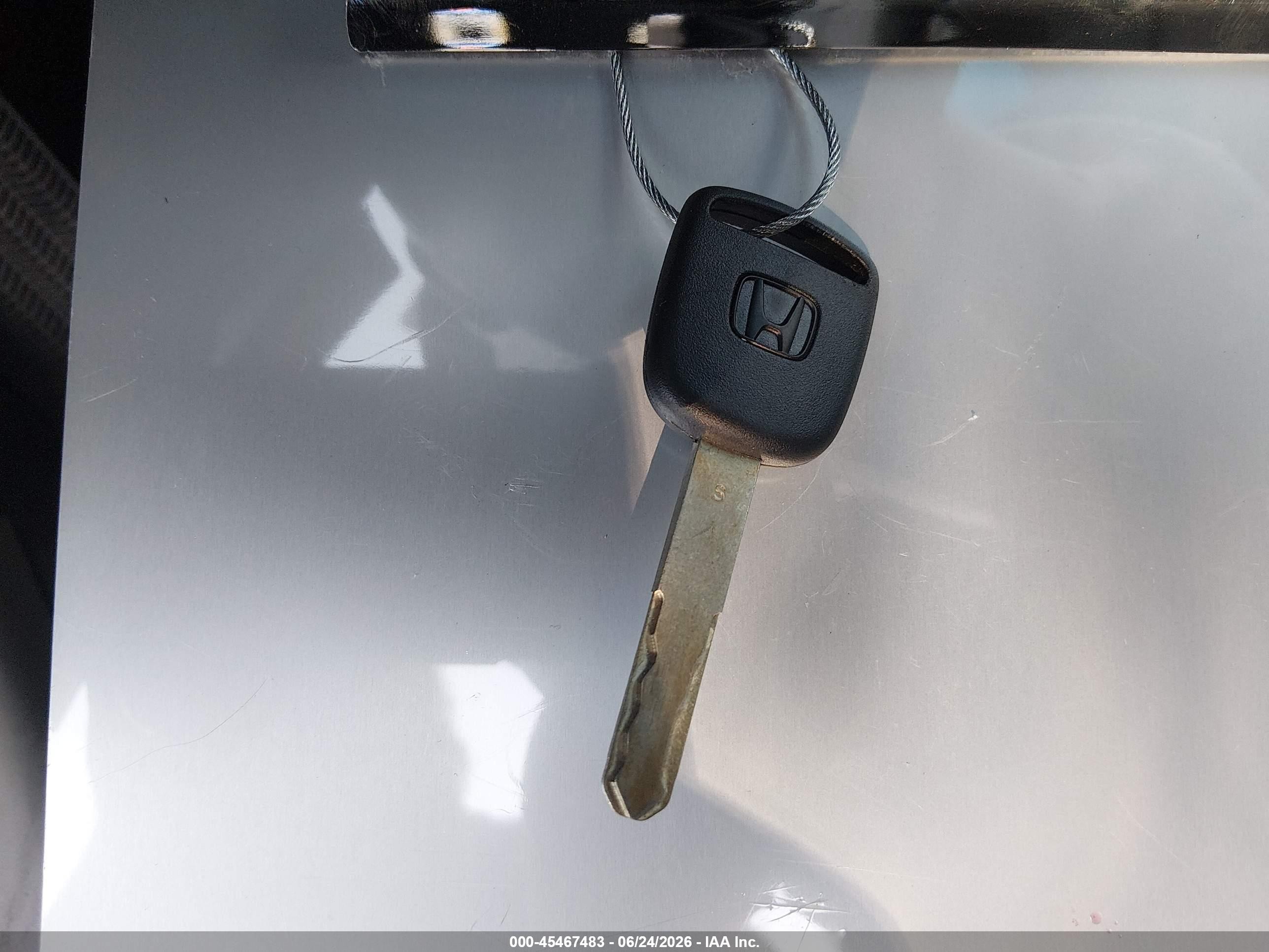 2009 Honda Accord 2.4 Lx Серый vin: JHMCP26389C011375