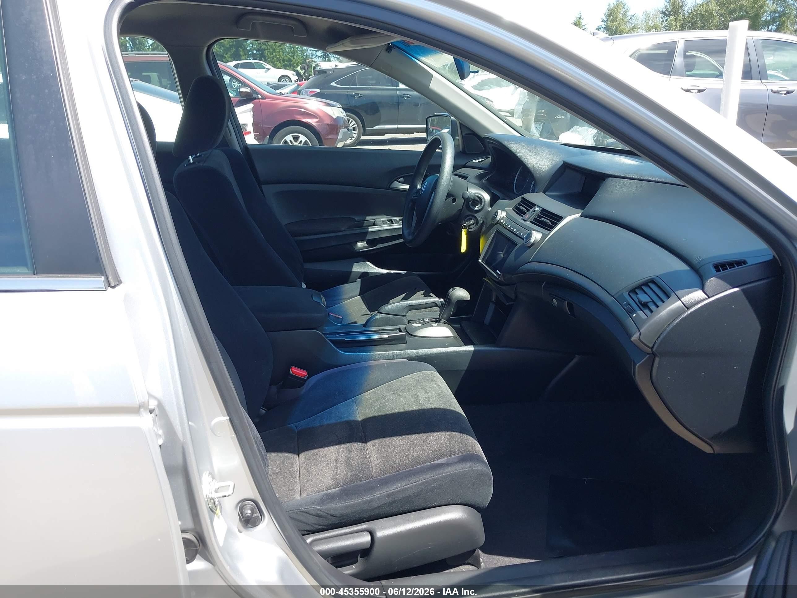 2009 Honda Accord 2.4 Lx Silver vin: JHMCP26399C015029