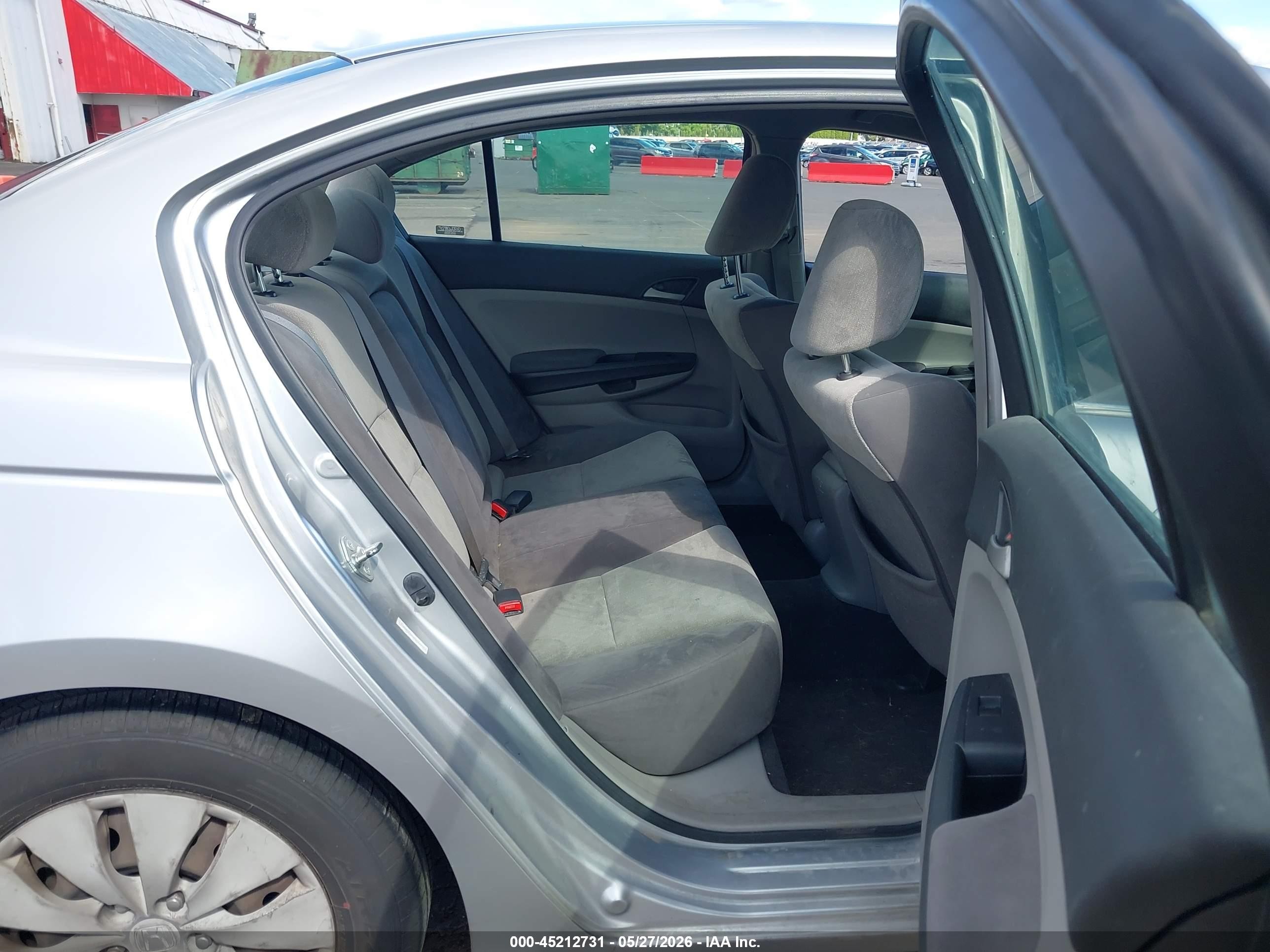 2009 Honda Accord 2.4 Lx Silver vin: JHMCP263X9C004959