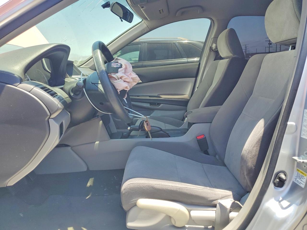 2009 Honda Accord Lx Pink vin: JHMCP263X9C005531