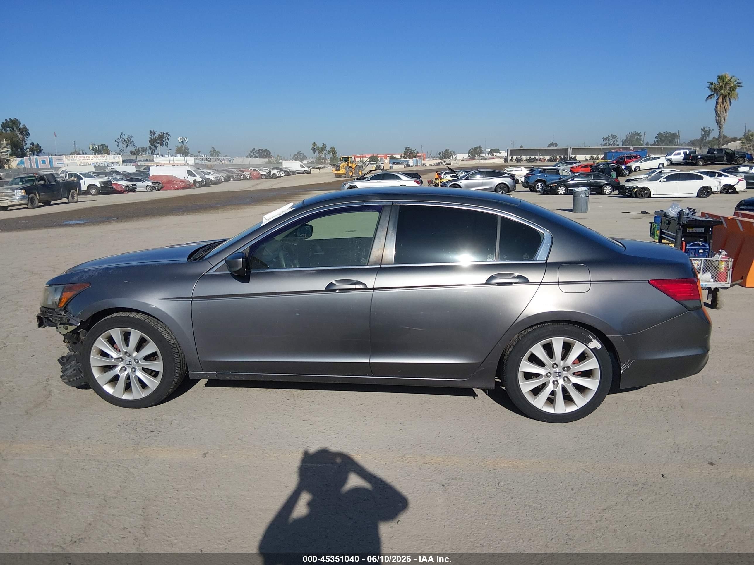 2008 Honda Accord 2.4 Lx-p Gray vin: JHMCP26408C001009