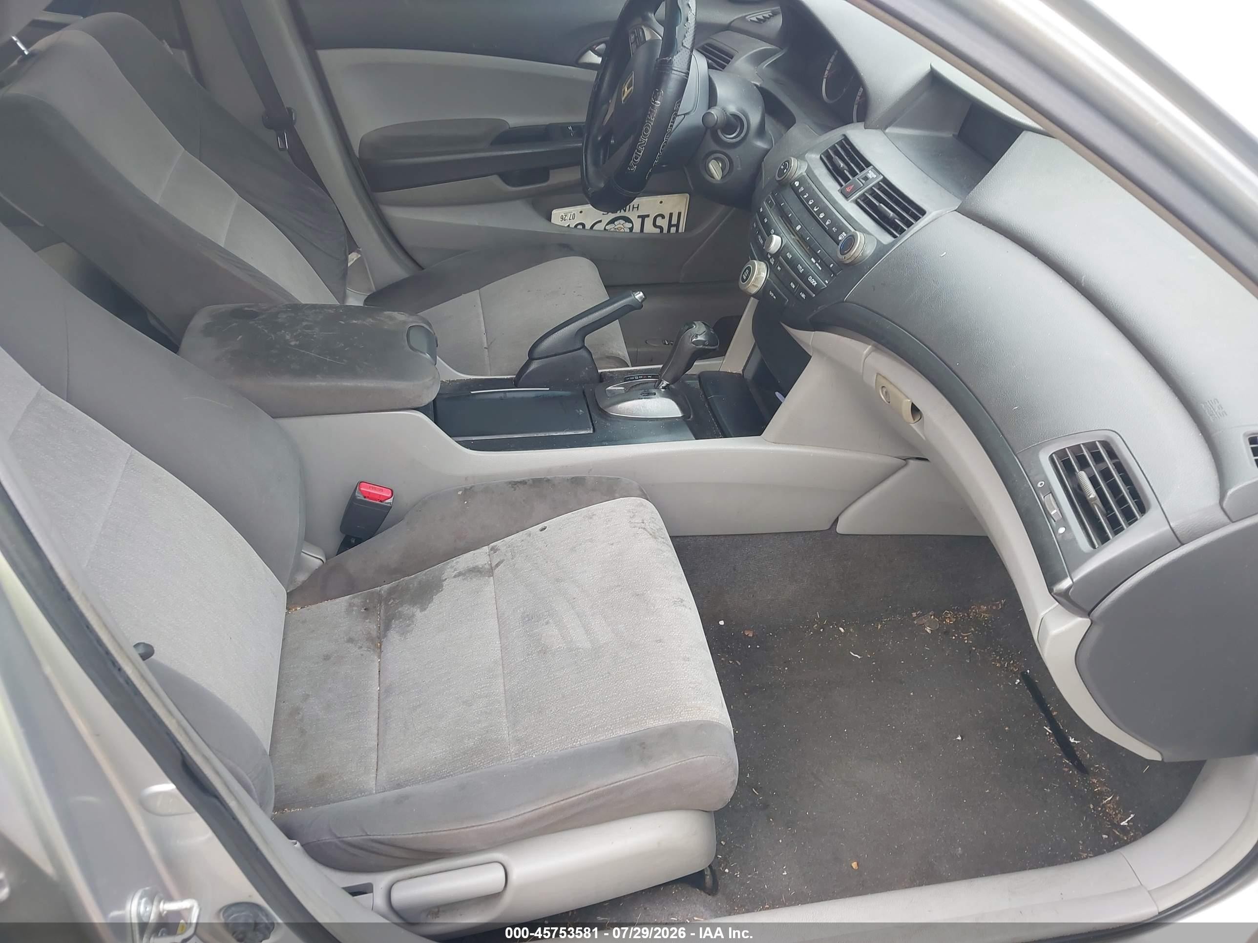2008 Honda Accord 2.4 Lx-p Silver vin: JHMCP26408C027027