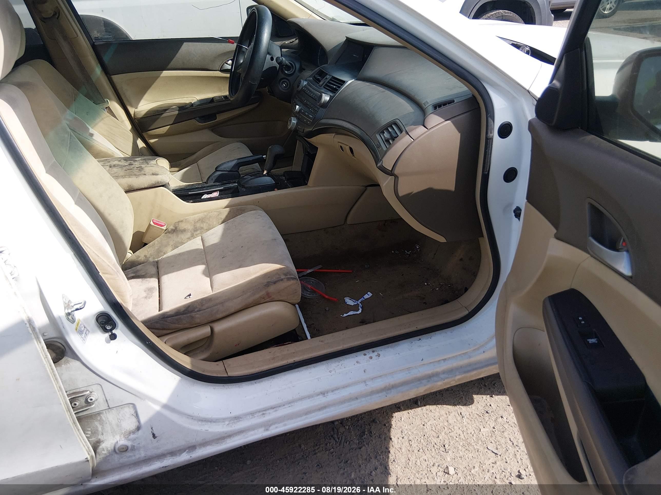 2008 Honda Accord 2.4 Lx-p White vin: JHMCP26408C038447