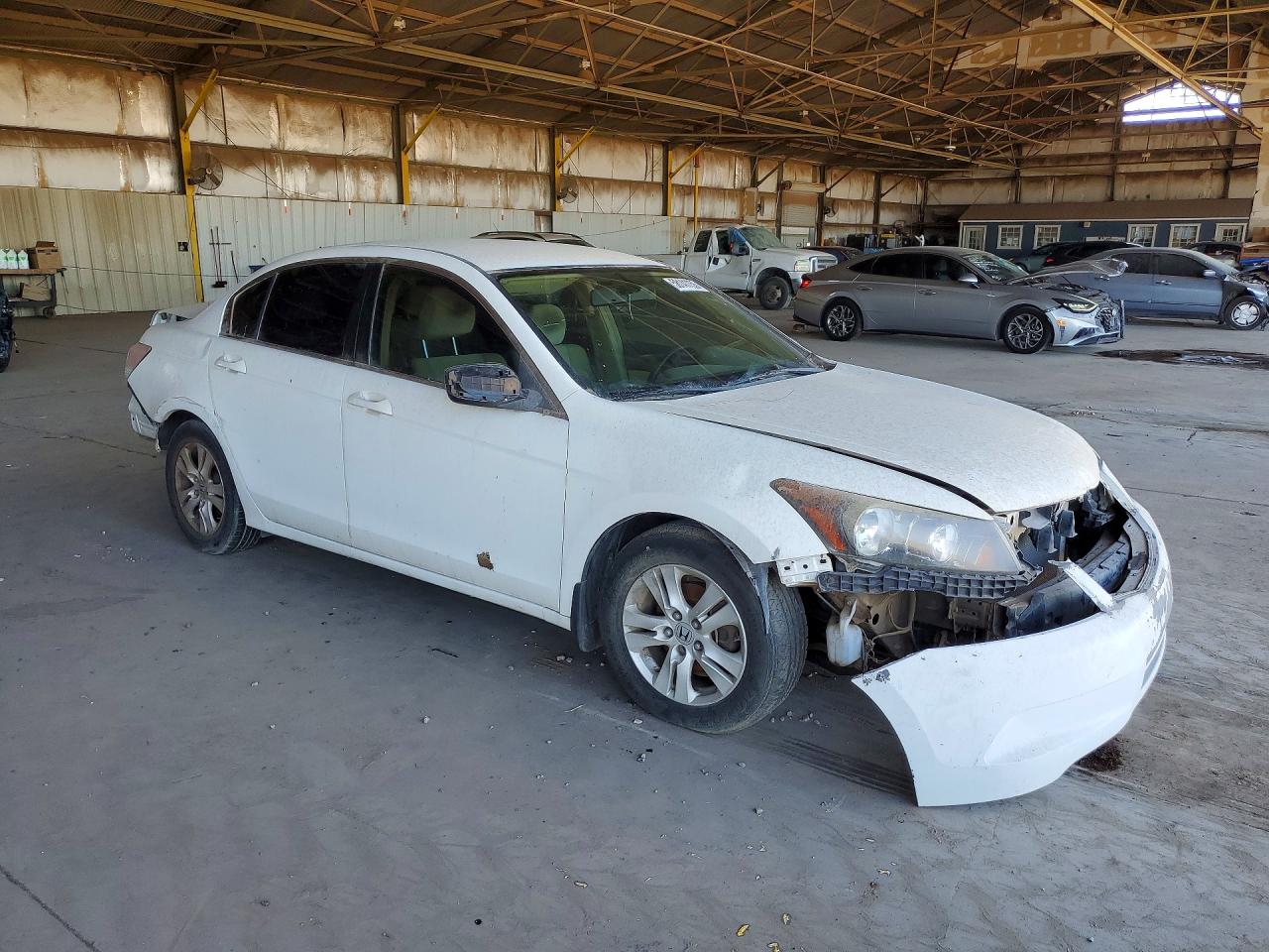 2008 Honda Accord Lxp White vin: JHMCP26408C040019