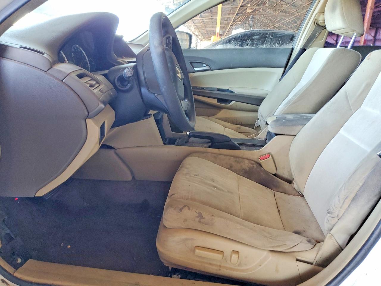 2008 Honda Accord Lxp White vin: JHMCP26408C040019