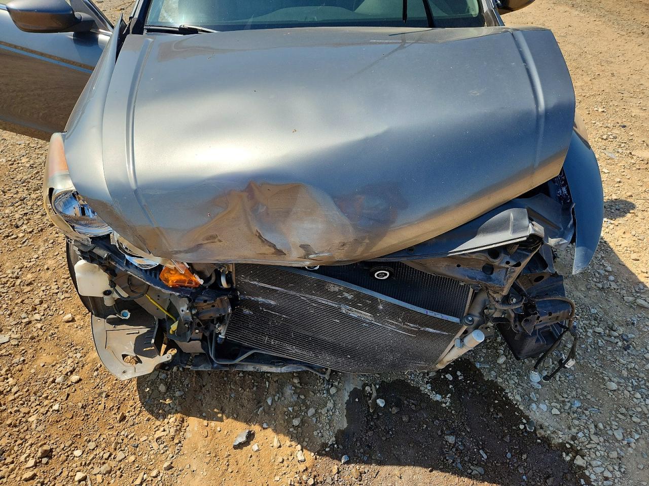 2008 Honda Accord Lxp Silver vin: JHMCP26408C076924