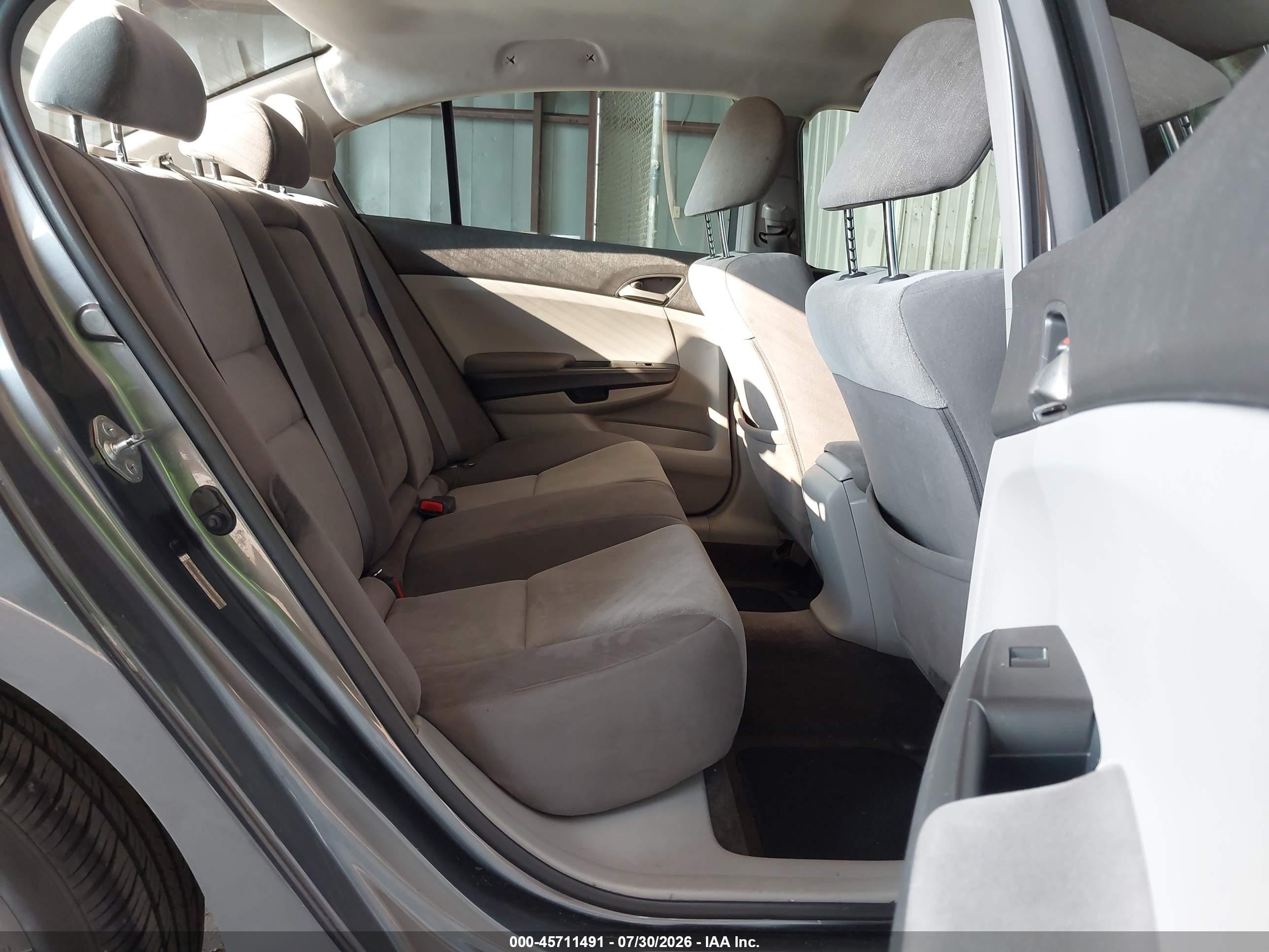 2008 Honda Accord 2.4 Lx-p Gray vin: JHMCP26418C032401