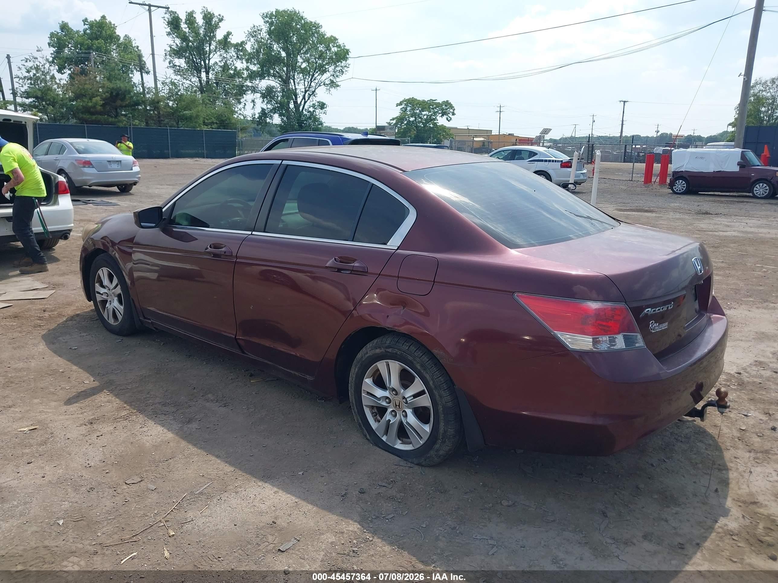 2008 Honda Accord 2.4 Lx-p Burgundy vin: JHMCP26428C053841