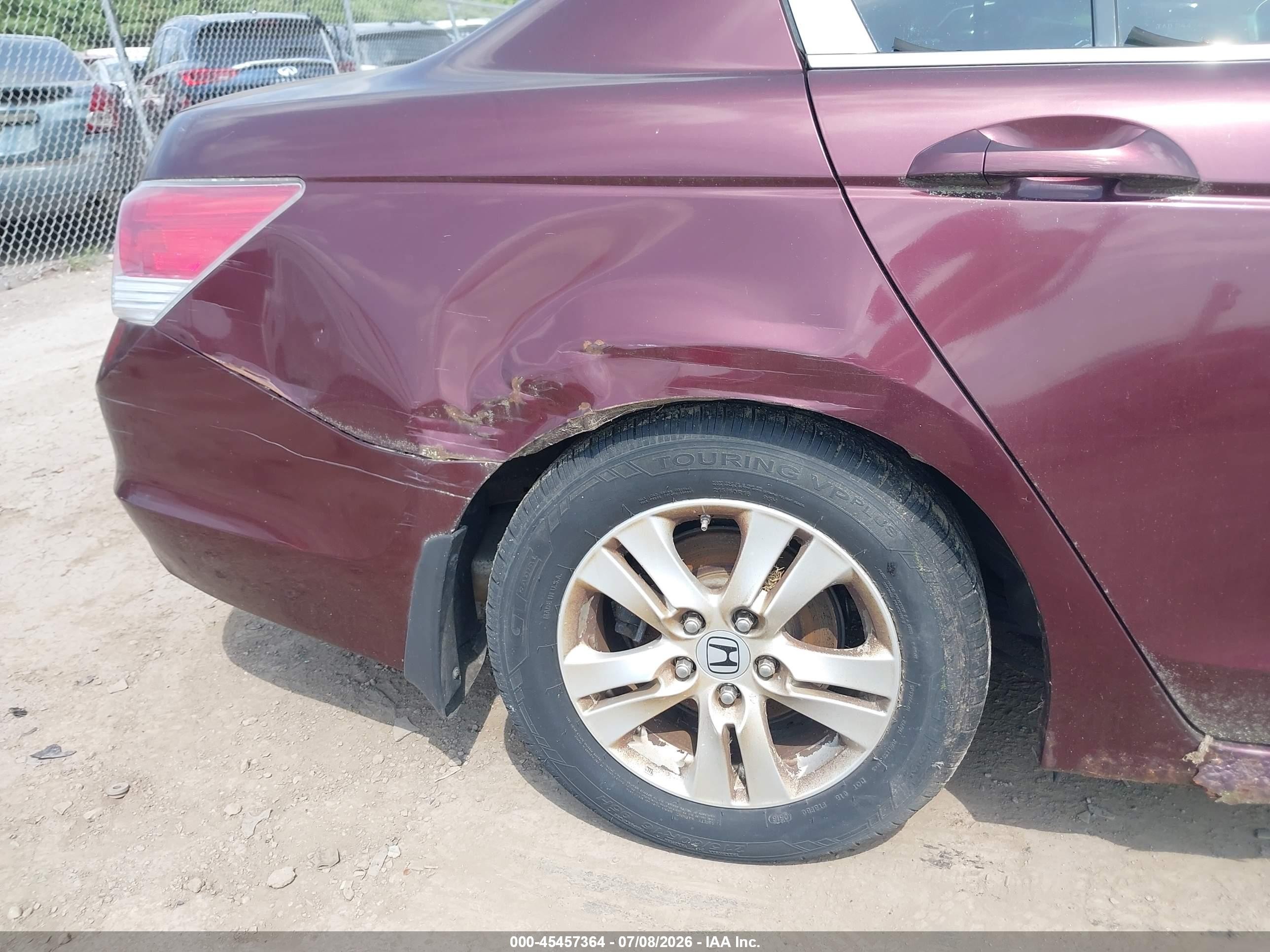 2008 Honda Accord 2.4 Lx-p Burgundy vin: JHMCP26428C053841