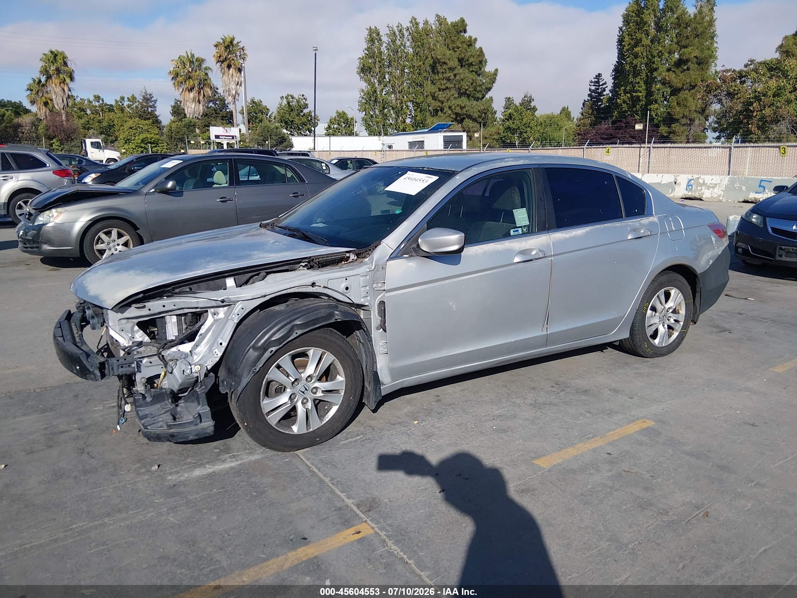 2009 Honda Accord 2.4 Lx-p Silver vin: JHMCP26429C013602