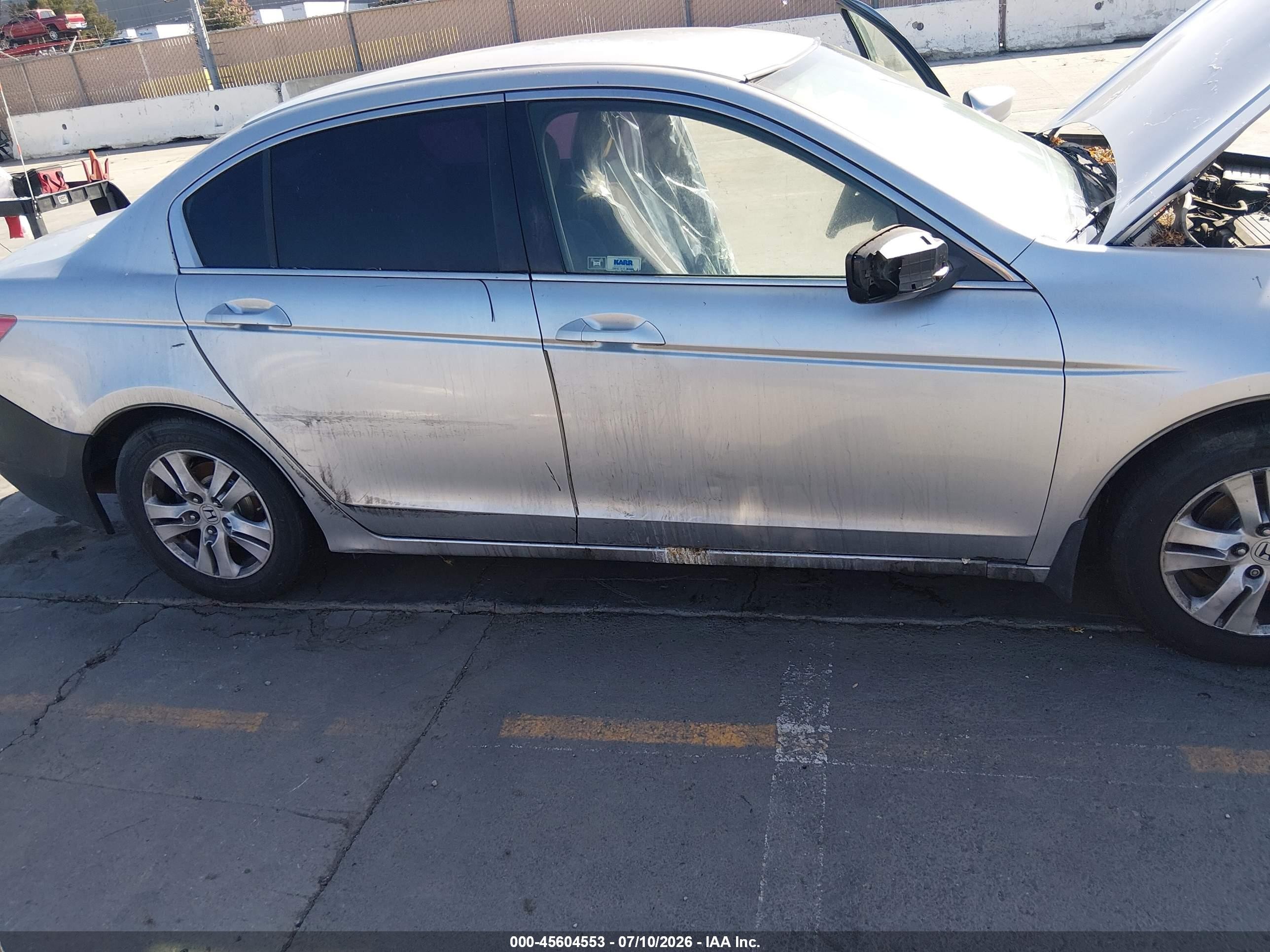 2009 Honda Accord 2.4 Lx-p Silver vin: JHMCP26429C013602