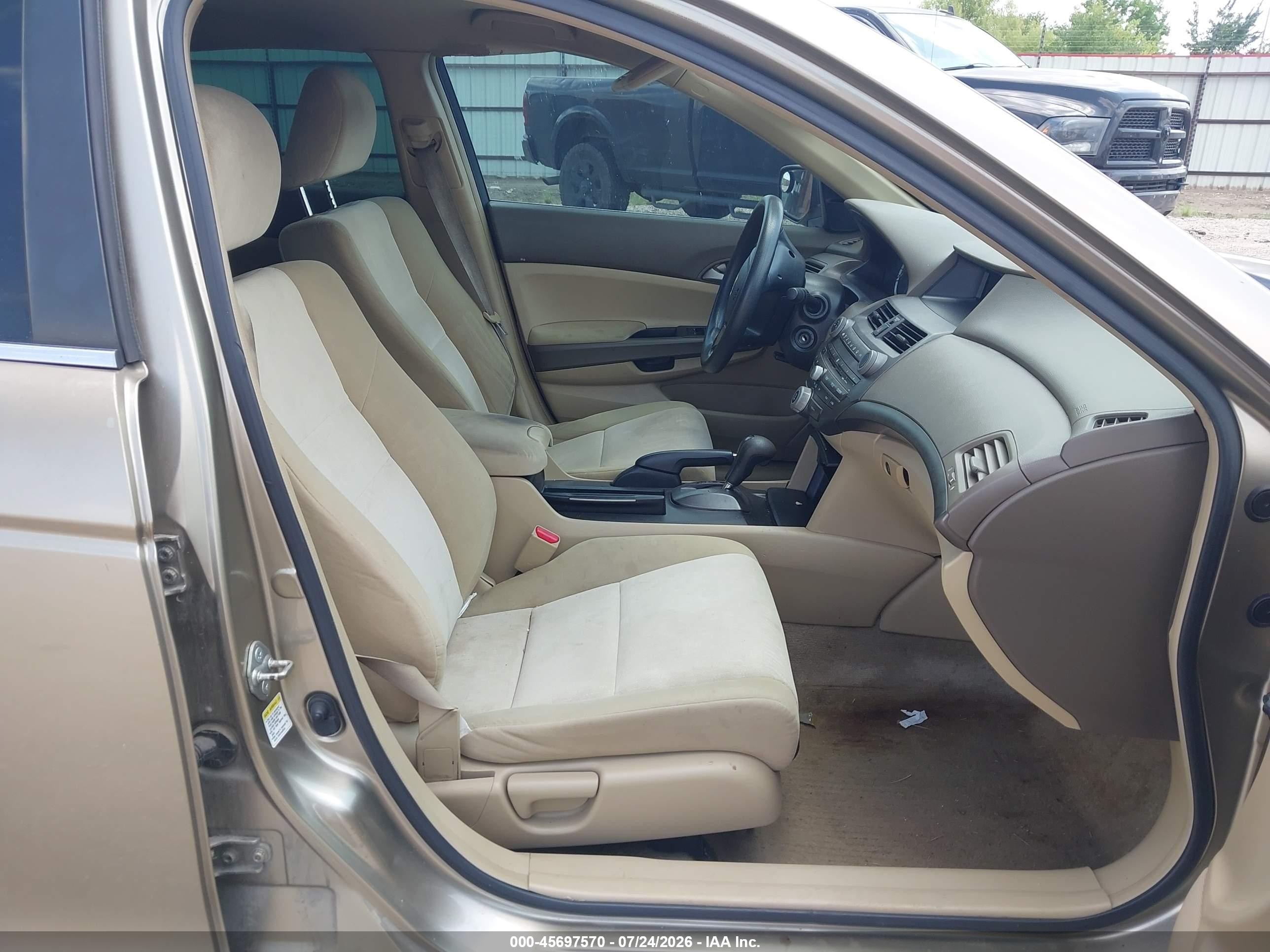 2008 Honda Accord 2.4 Lx-p Gold vin: JHMCP26438C049166