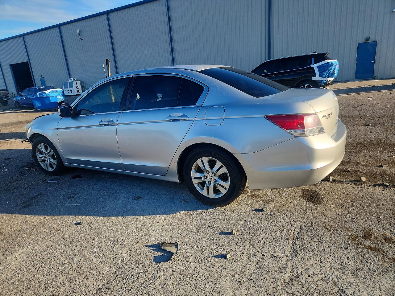 2008 Honda Accord Lxp Silver vin: JHMCP26448C005645