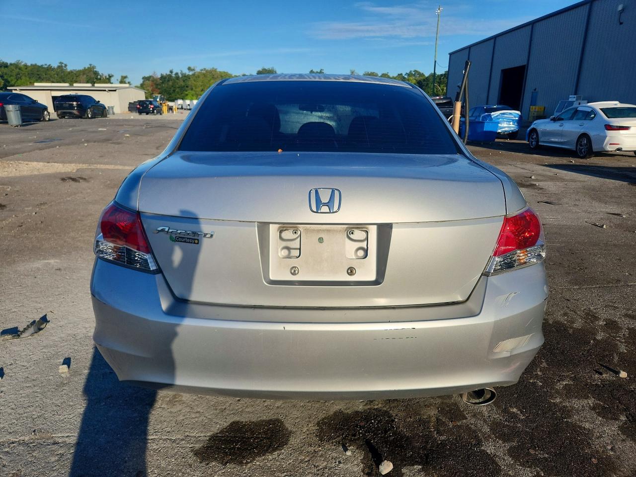 2008 Honda Accord Lxp Silver vin: JHMCP26448C005645