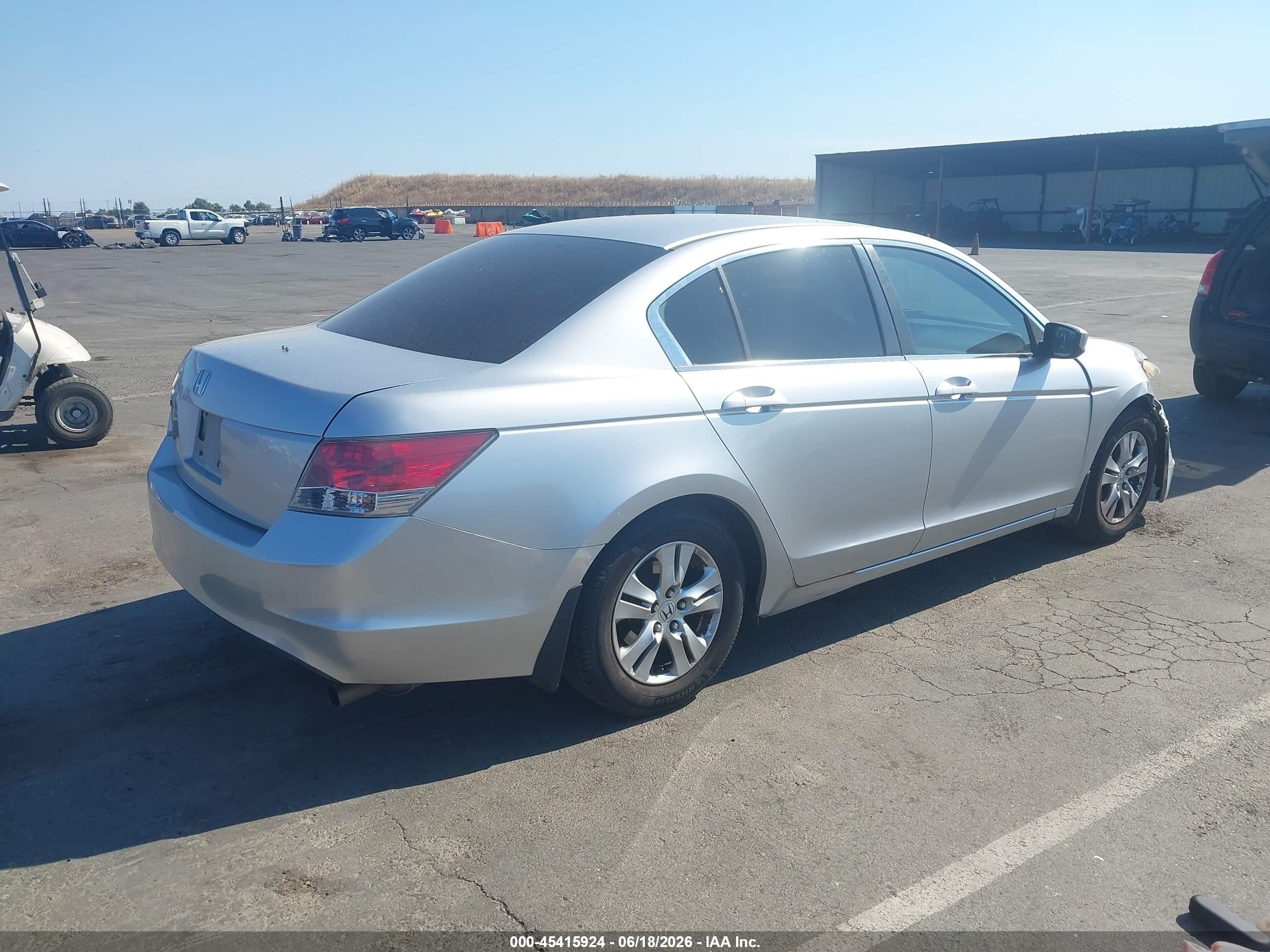 2008 Honda Accord 2.4 Lx-p Silver vin: JHMCP26448C020436