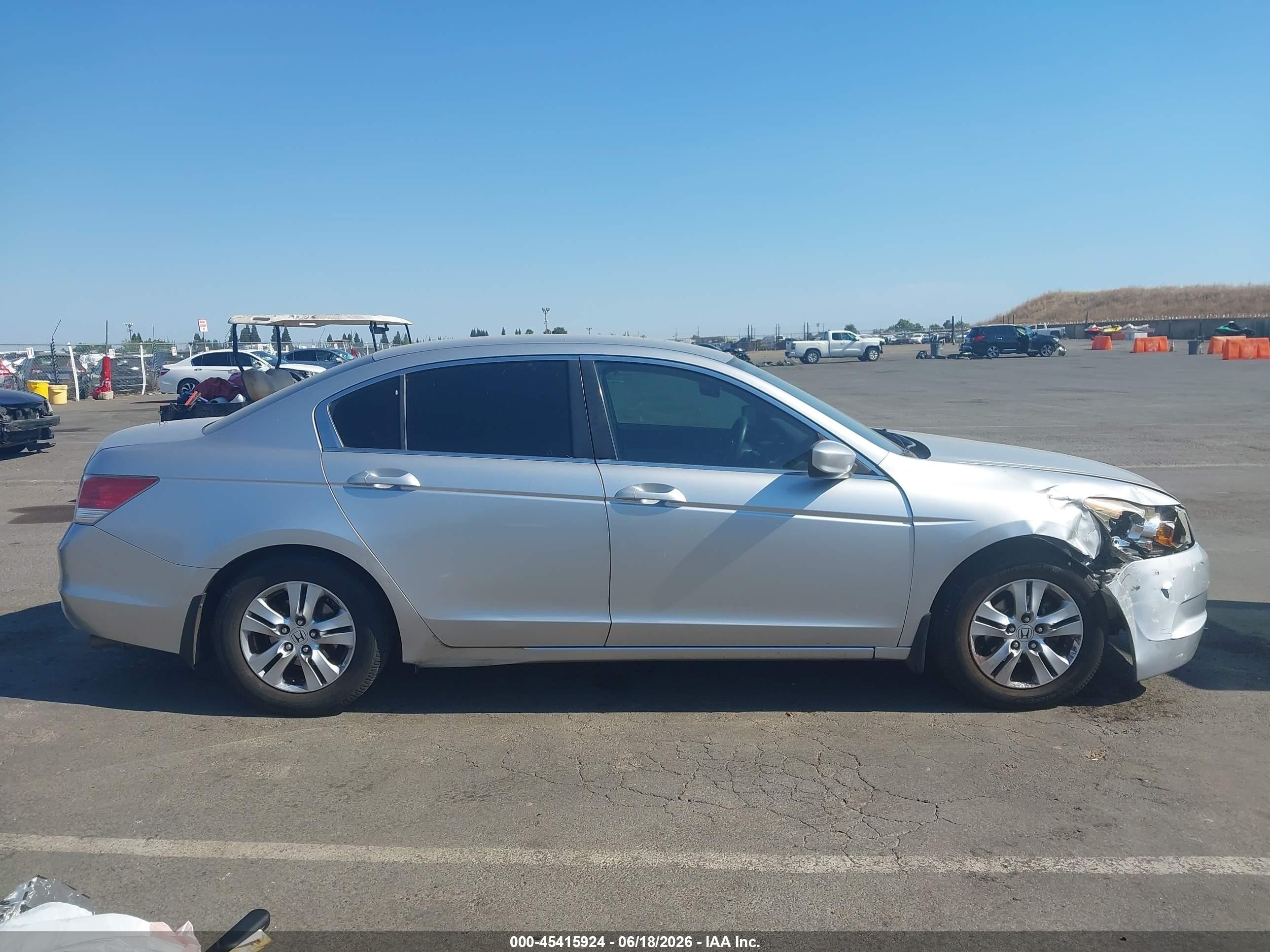 2008 Honda Accord 2.4 Lx-p Silver vin: JHMCP26448C020436