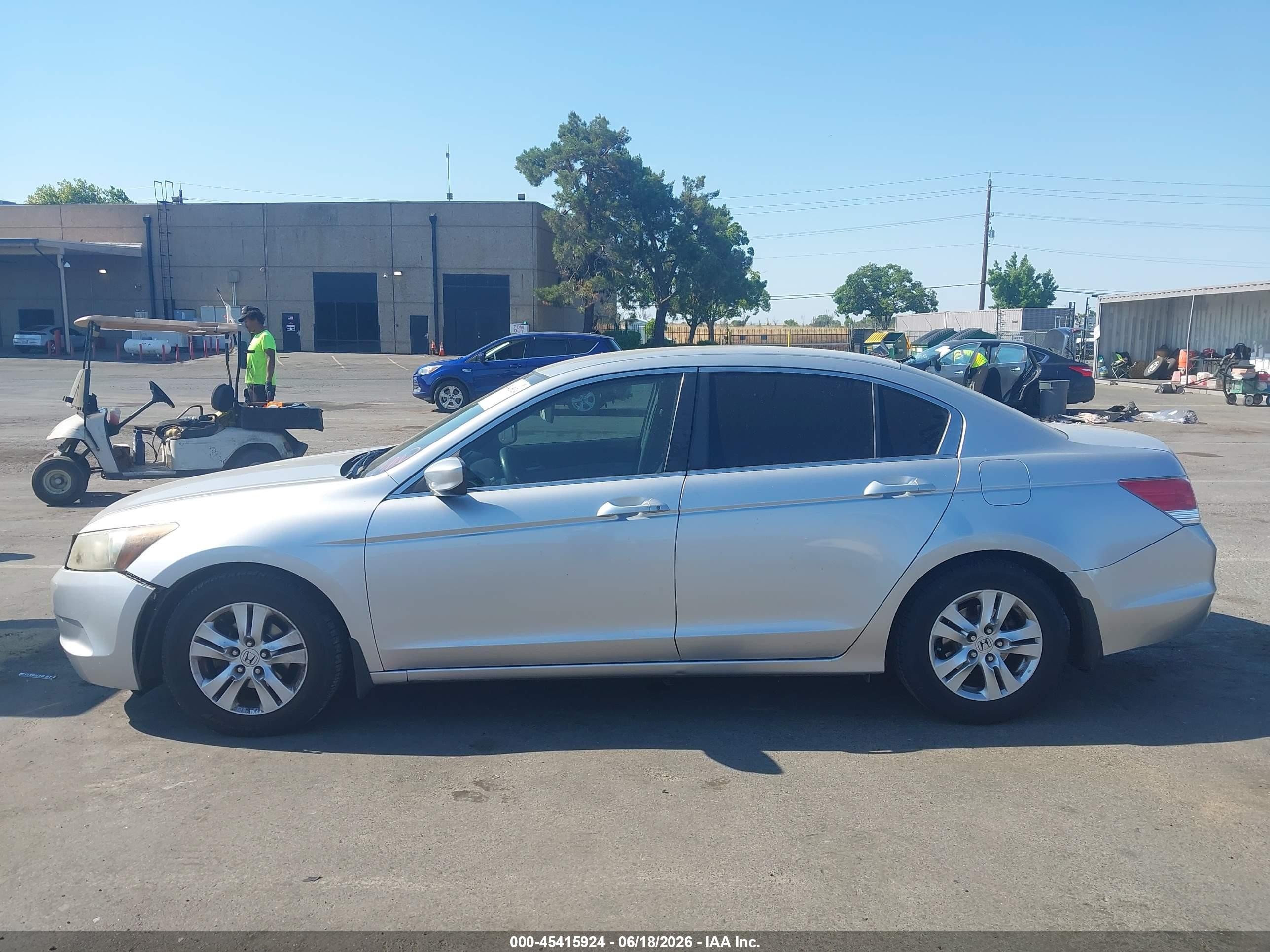 2008 Honda Accord 2.4 Lx-p Silver vin: JHMCP26448C020436