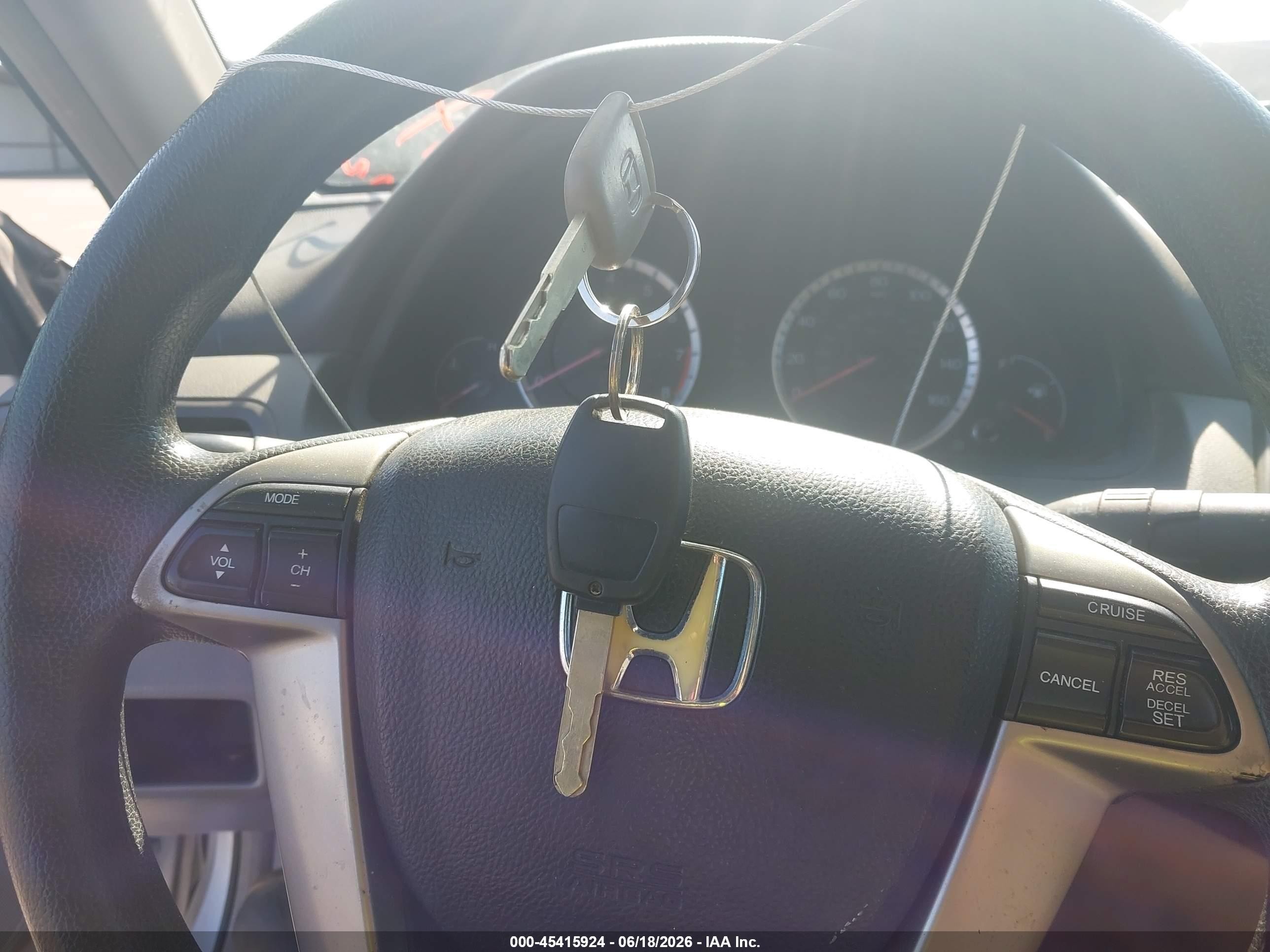 2008 Honda Accord 2.4 Lx-p Silver vin: JHMCP26448C020436