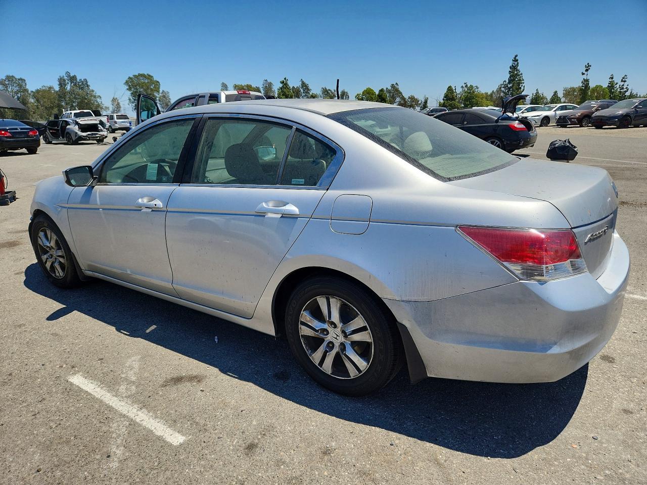 2009 Honda Accord Lxp Silver vin: JHMCP26459C007311