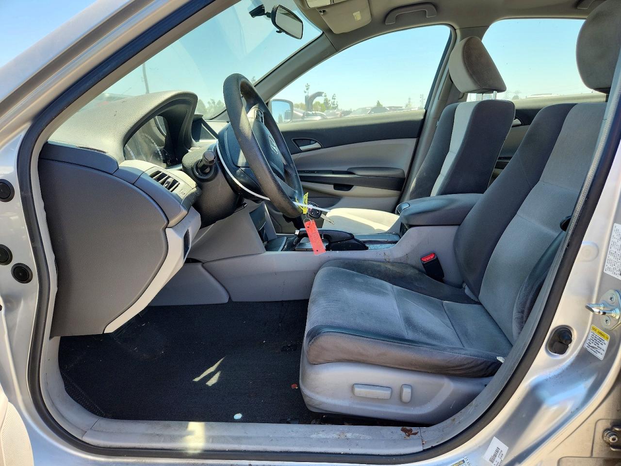 2009 Honda Accord Lxp Silver vin: JHMCP26459C007311