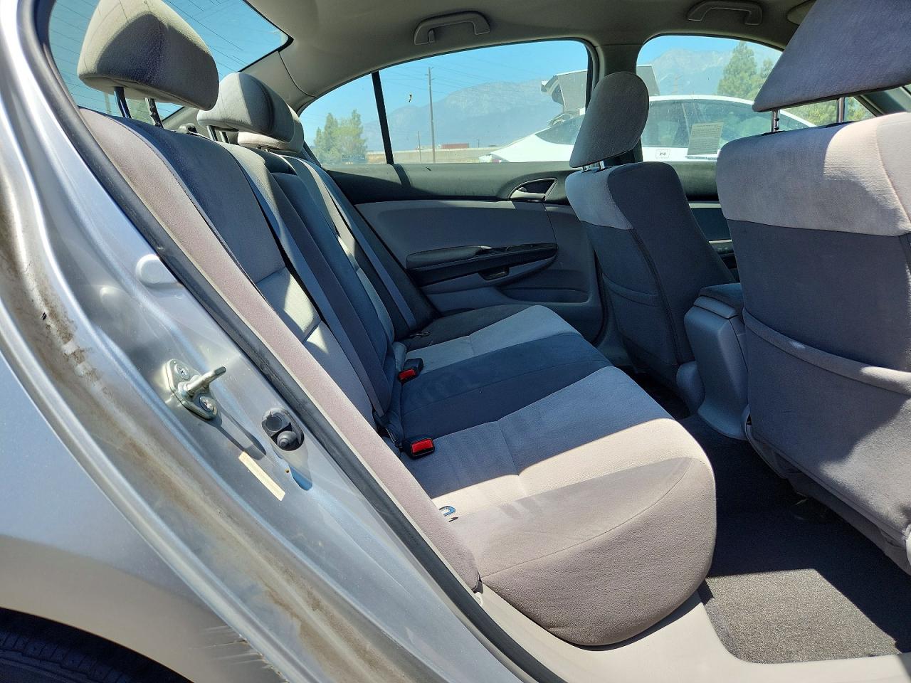 2009 Honda Accord Lxp Silver vin: JHMCP26459C007311