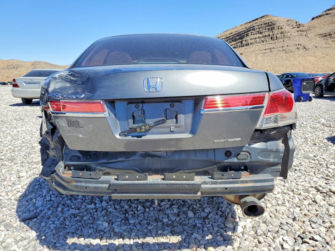 2009 Honda Accord Gray vin: JHMCP26459C008037
