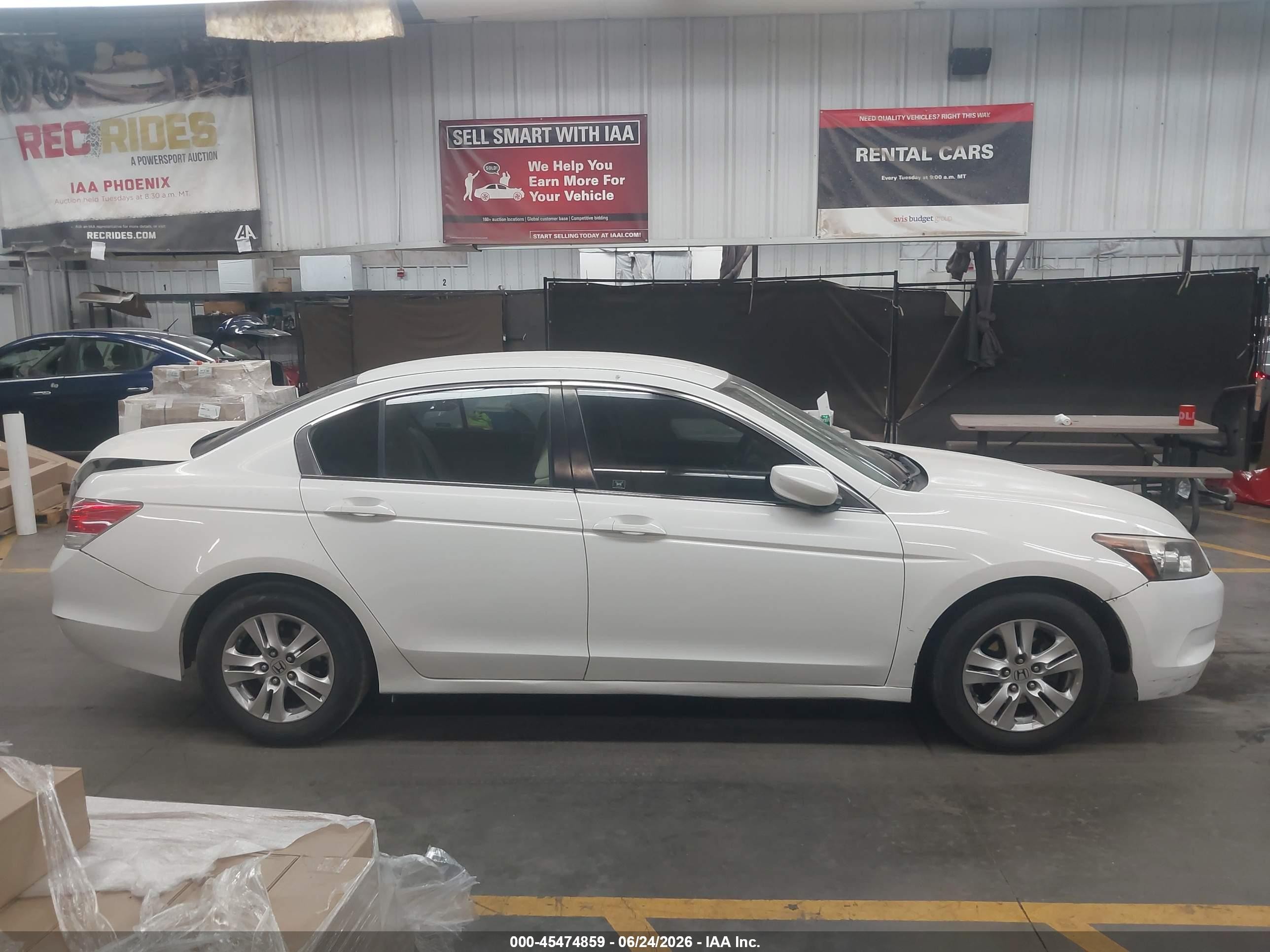 2008 Honda Accord 2.4 Lx-p White vin: JHMCP26468C016615