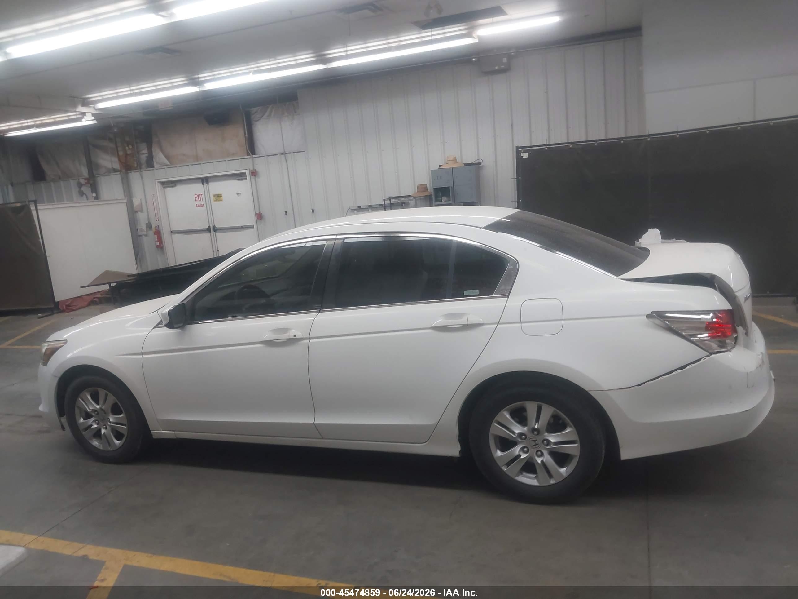 2008 Honda Accord 2.4 Lx-p White vin: JHMCP26468C016615