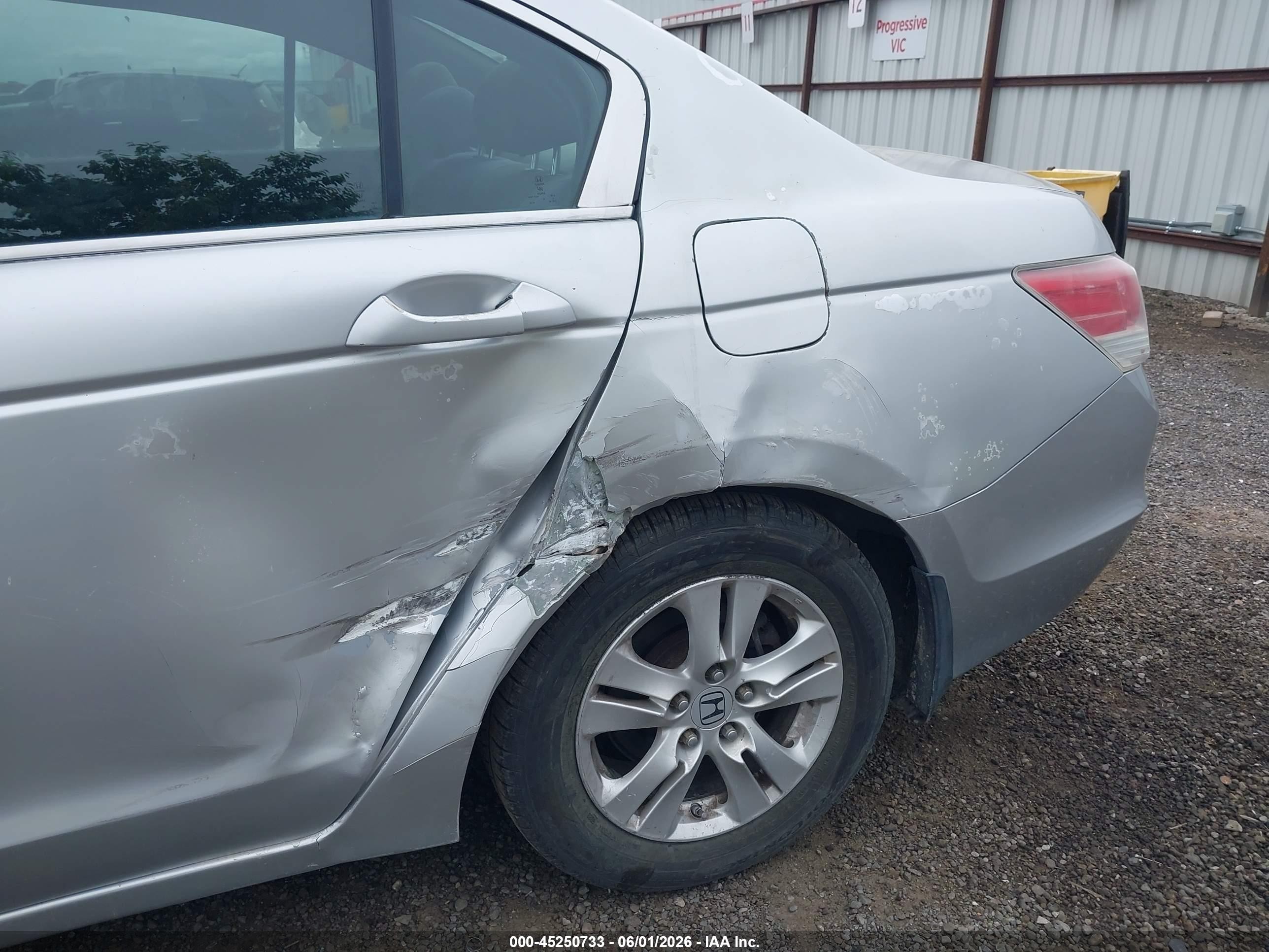 2008 Honda Accord 2.4 Lx-p Silver vin: JHMCP26468C037853